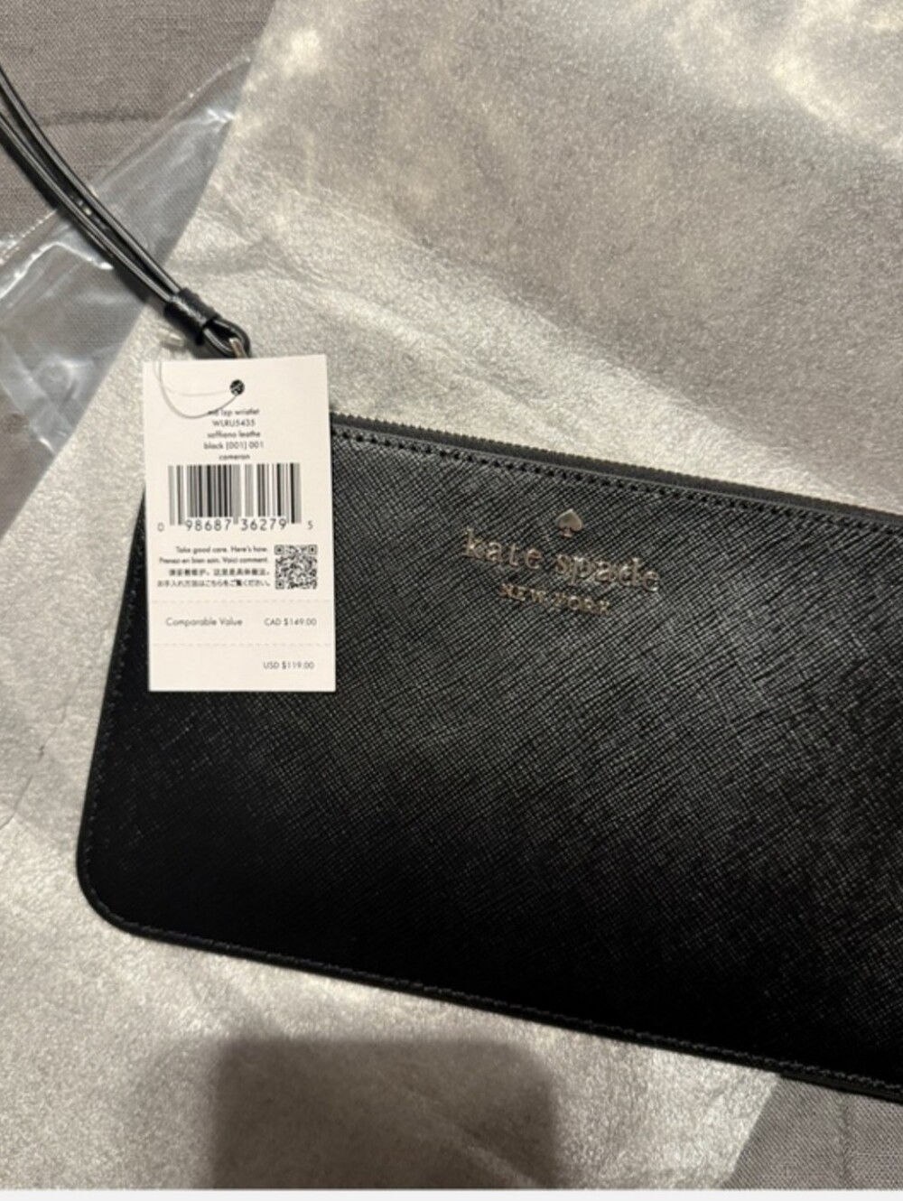 NIP Kate Spade black saffiano leather wristlet pouch with gold logo